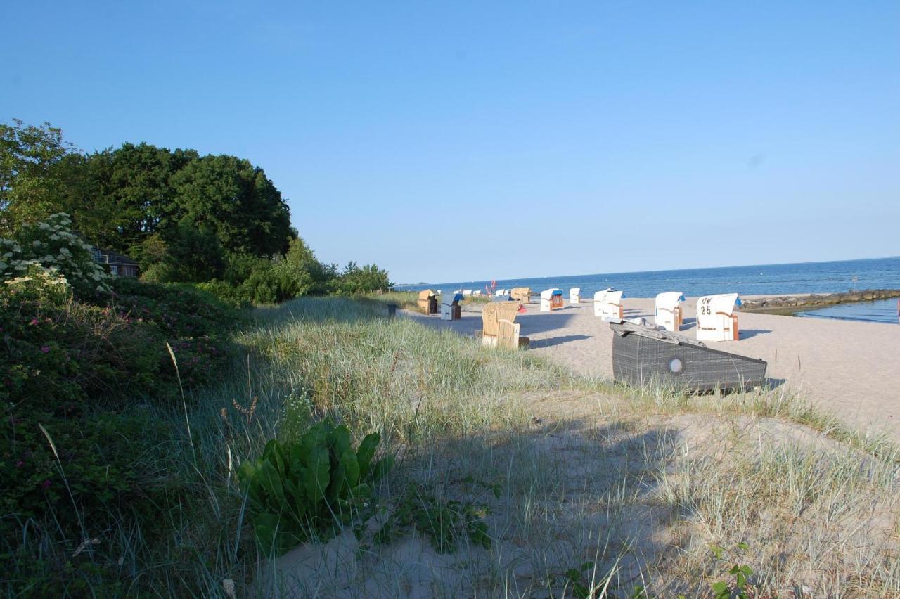 Schlafstrandkorb Nr. 1 Sierksdorf Buitenkant foto